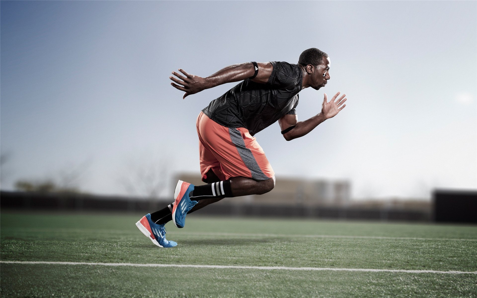 《环境之战：绿色电竞比赛倡导低碳出行》，绿色环保知识竞赛